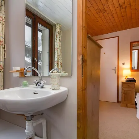 Igloo 12 In - Out - Happy